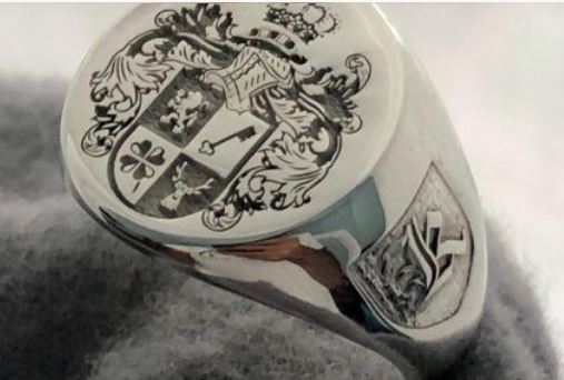 Coat of arms ring